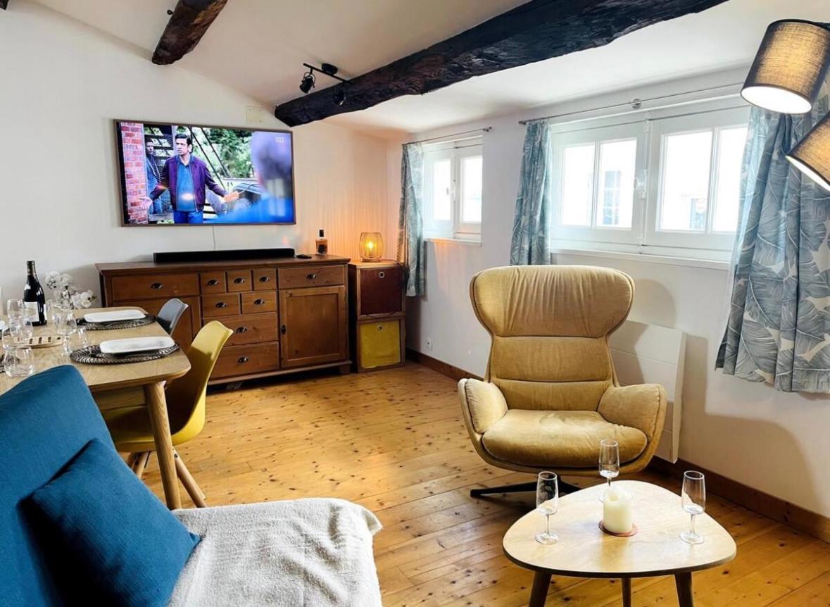 Appartement 3 Pieces Sur Le Vieux Port, Plein Centre 拉罗歇尔 外观 照片